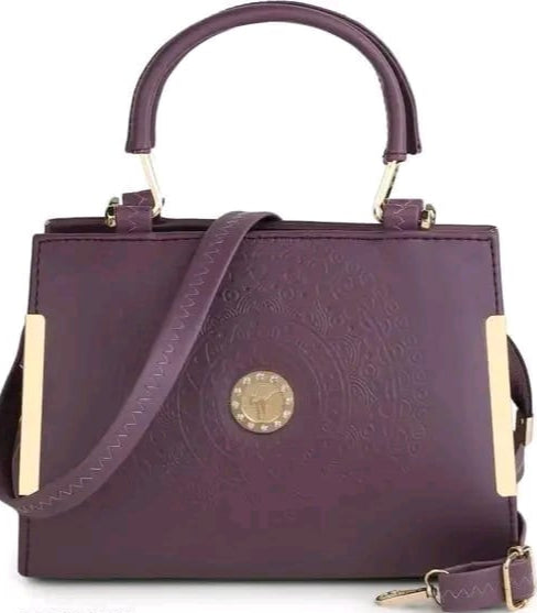 Voguish Alluring Women Slingbags